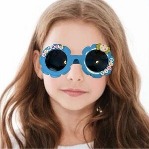 Girls summer vibes blue sunglasses